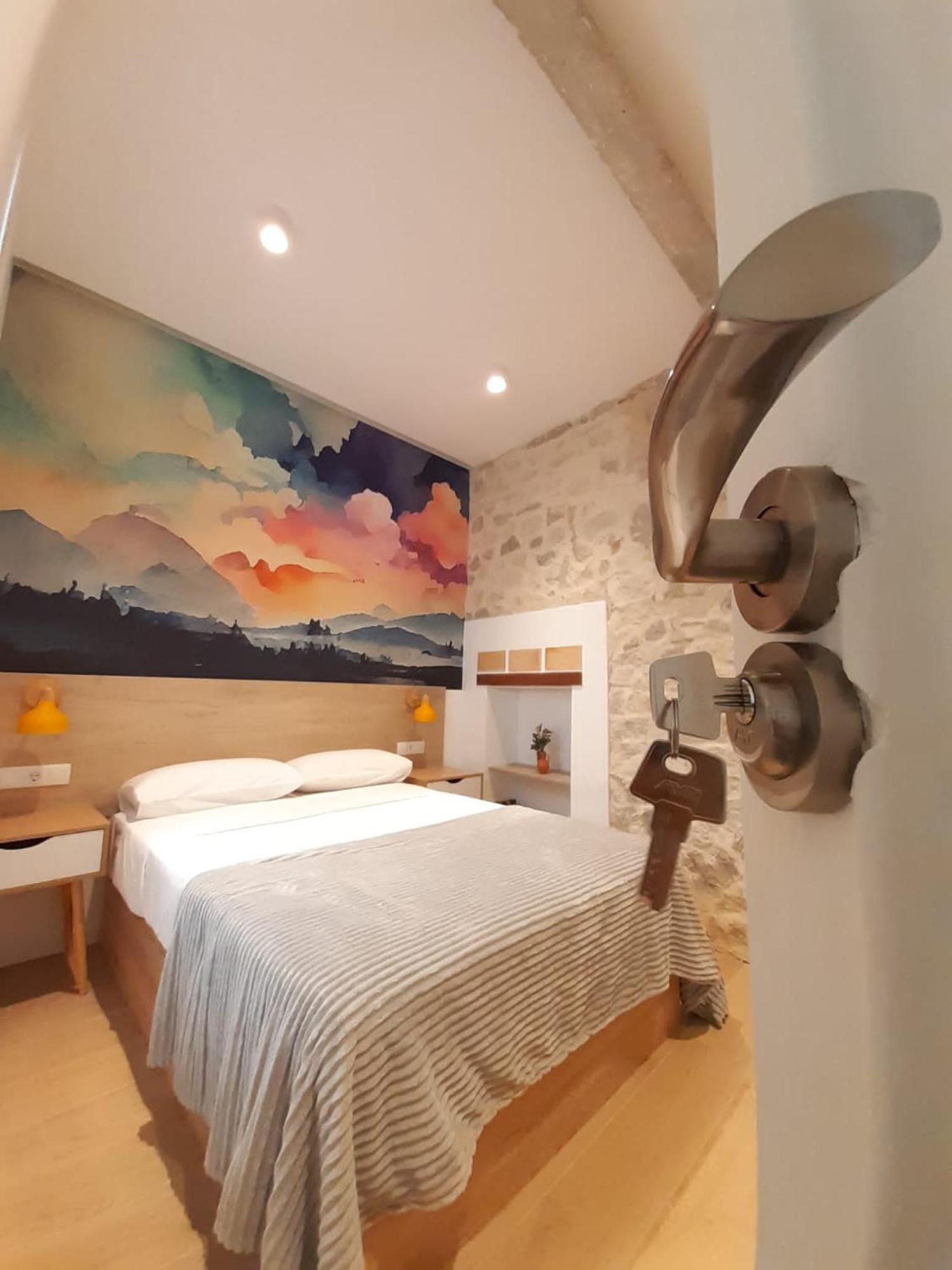 Good Energy Rooms Аликанте Экстерьер фото