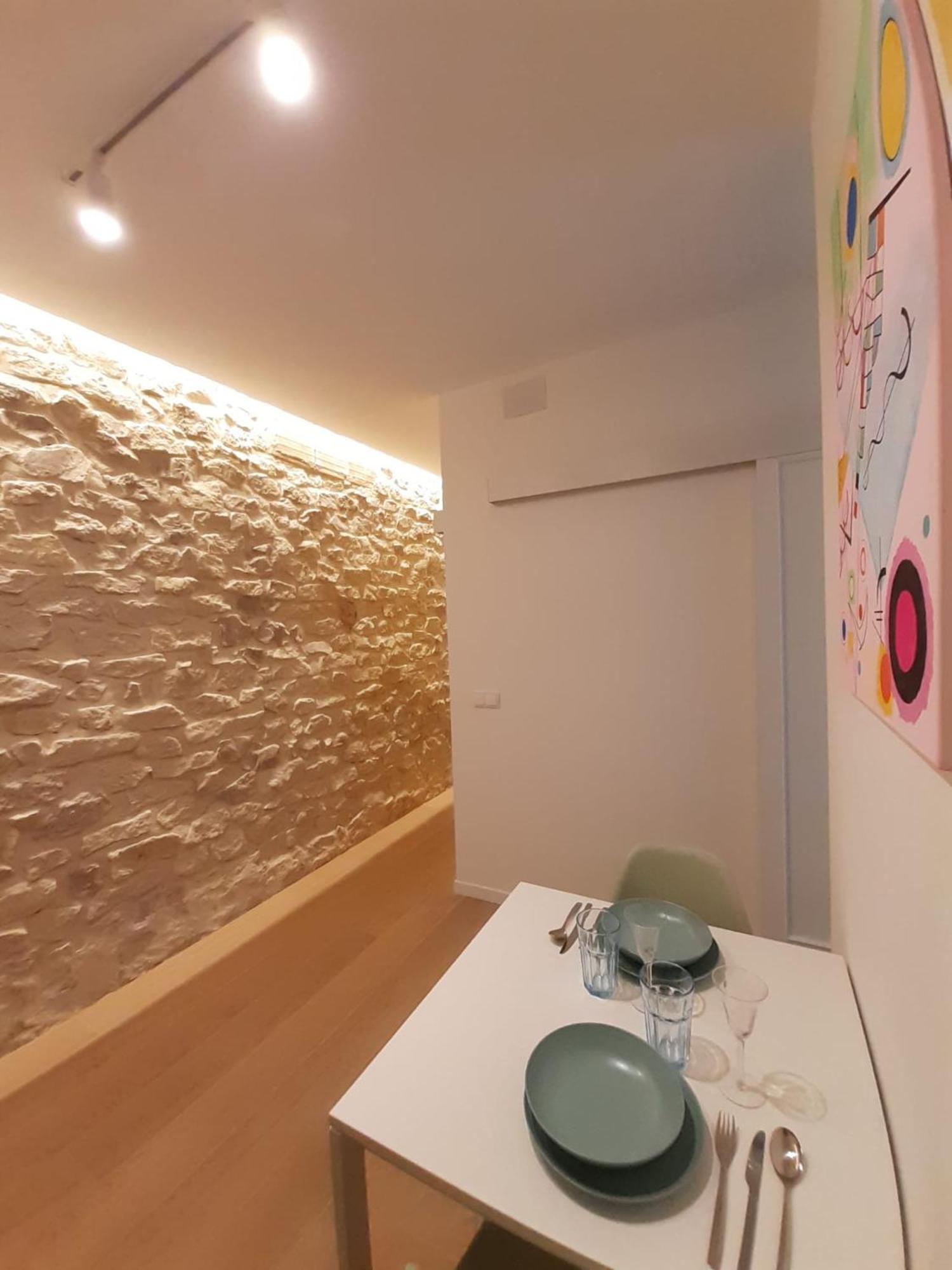 Good Energy Rooms Аликанте Экстерьер фото